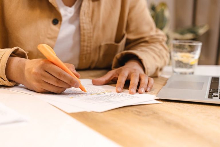 Woman highlighting key findings in a nutrition study
