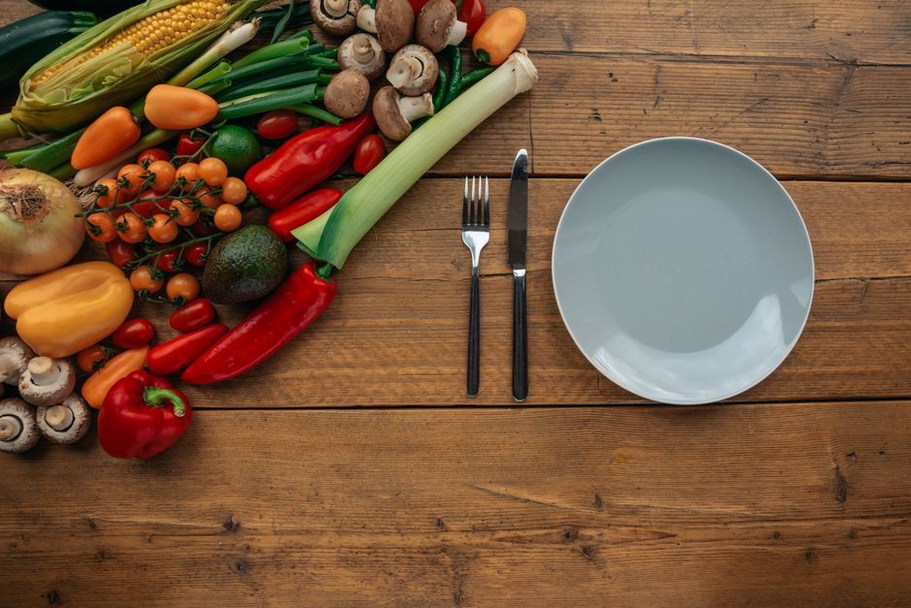 Smaller bites can support a slower pace
