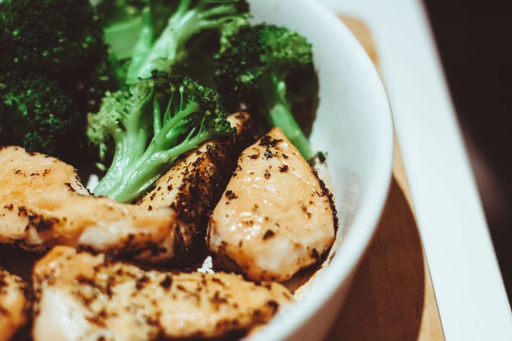 A consistent meal supports careful observation