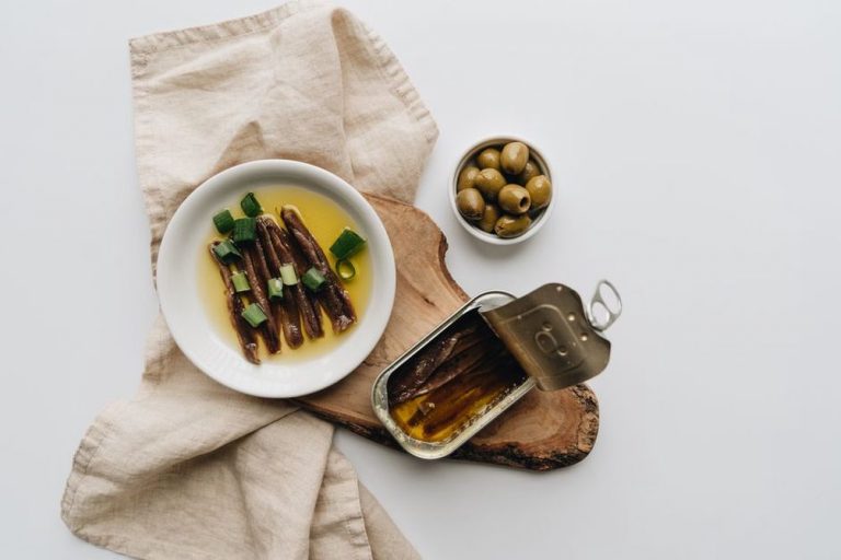 Simple ingredients ready for several paleo meals