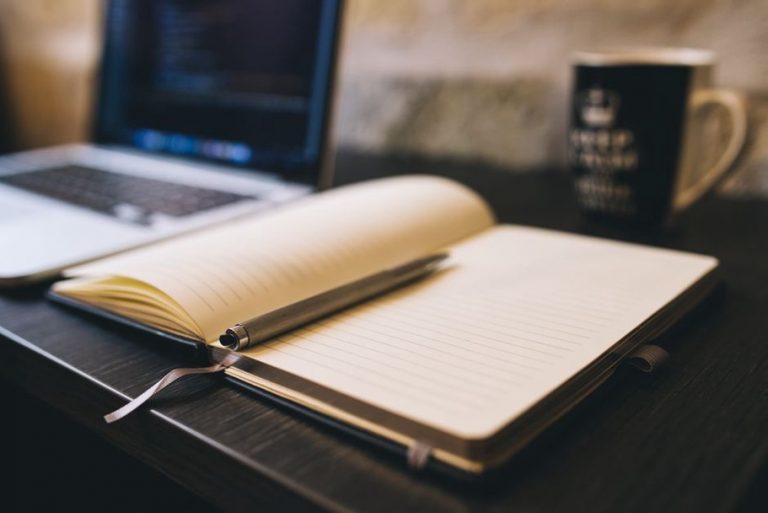 Notes grouping meal guides and recipes by reader task